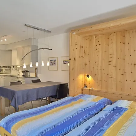 Chesa Gravulaina Apartment
